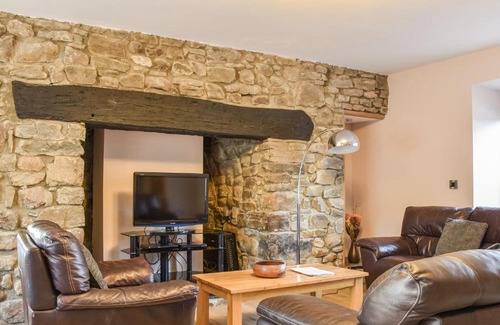 Kidwelly House | Woodland Cottage