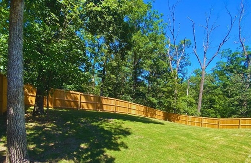 Bella Vista House | 🚴🌲 Woodland Haven - 5 Bed w/King & Bunk Room
