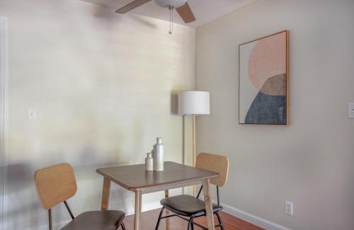 Woodland Hills Apartment | Woodland Hills 1BR w pool gym nr Warner center LAX-893