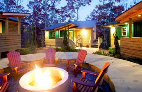 Bryson City Cabin | Woodland Loft 2 - Modern-Industrial Mountain Getaway for Two