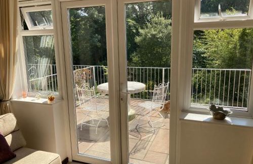 Milton Abbas Bed & Breakfast | Woodland Views
