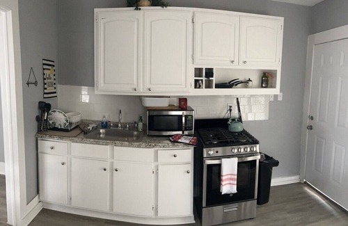 Tobin Hill Apartment | Woodlawn Flats - A Boutique Comfort and Cozy Complex in St. Mary's Strip