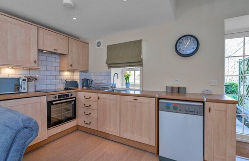 Kelso Cottage | Woodman's Cottage