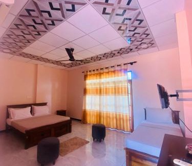 Kochchikade Hotel | Woodnest Saayoo Resort