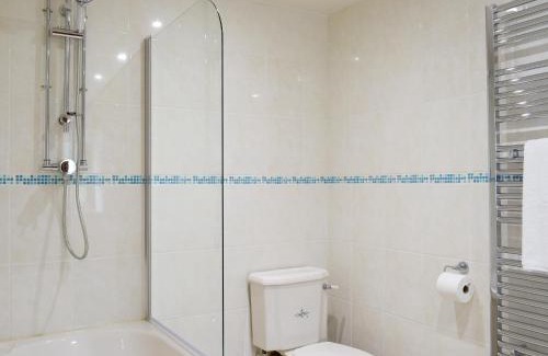 Clitheroe House | Woodpecker Cottage - Ukc3412