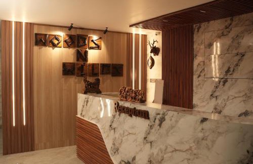 Virarajendrapet Hotel | Woods N Wilds
