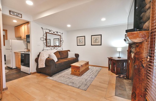 Downtown Park City Condo | Woodside 11 1 Bedroom Condo by RedAwning