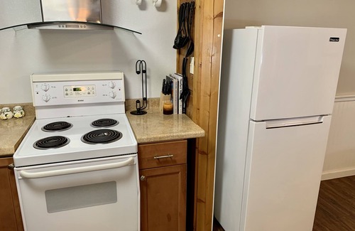 Blairsville House | Woodside Nook Cabin at the BHR Farm Village: perfect hiking get-a-way