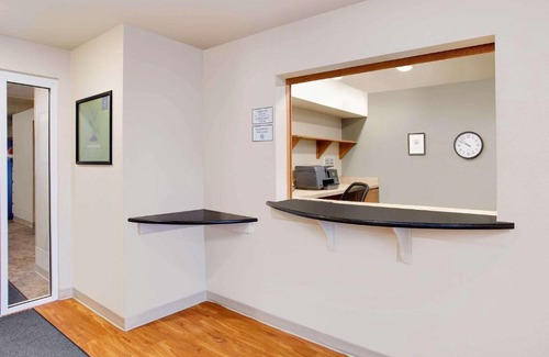 Fredericksburg Hotel | WoodSpring Suites Fredericksburg