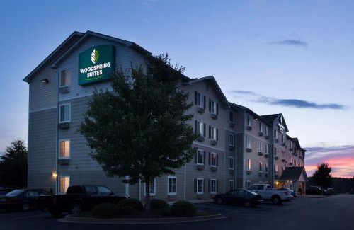 Simpsonville Hotel | WoodSpring Suites Greenville Simpsonville