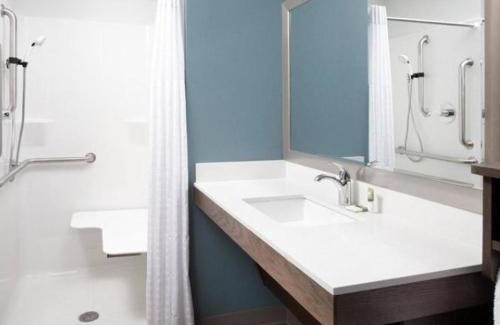 Littleton Hotel | WoodSpring Suites Littleton-South Denver