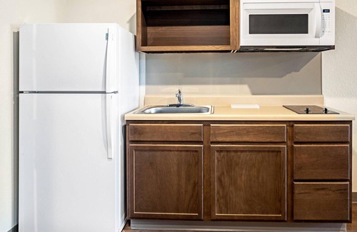 Rural Estates Hotel | WoodSpring Suites Naples