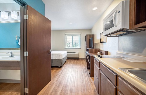 Rural Estates Hotel | WoodSpring Suites Naples
