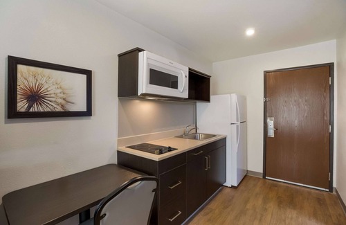 Lockhart Hotel | WoodSpring Suites Orlando North - Maitland