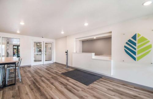 Vancouver Hotel | WoodSpring Suites Portland Vancouver