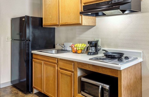 Garner Hotel | WoodSpring Suites Raleigh Garner