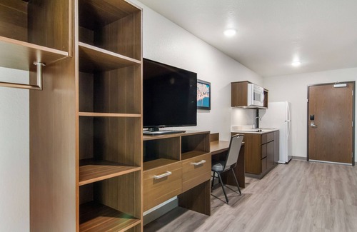 Smyrna Hotel | WoodSpring Suites Smyrna-La Vergne