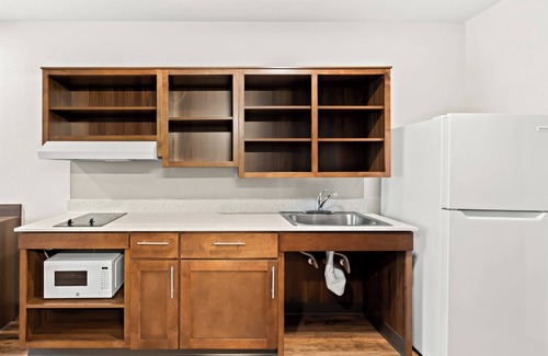 Dupont Hotel | Woodspring Suites Denver Commerce City