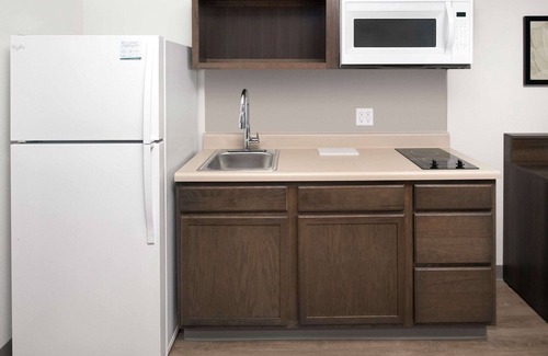 Williston Hotel | WoodSpring Suites Williston