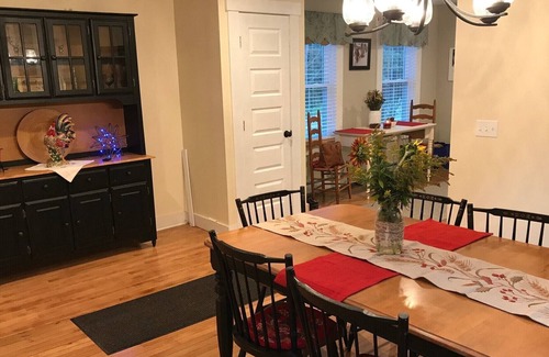 Woodstock House | Woodstock Farmhouse Completely Updated Close to Town & Ski Areas