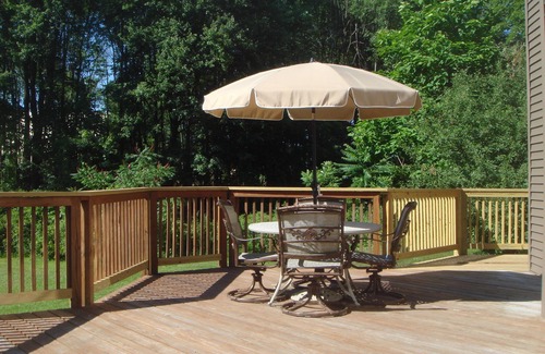 Mount Marion House | WOODSTOCK - SAUGERTIES - HUDSON VALLEY - 3 BDRM HOUSE - HITS - FIRE PIT