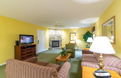 McGaheysville Condo | Woodstone Meadows Two Bedroom