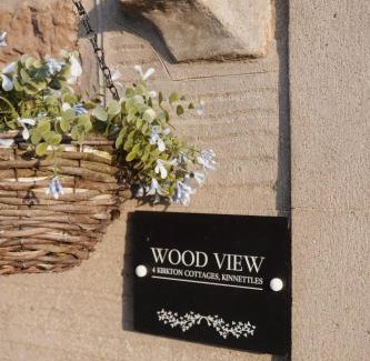 Forfar House | Woodview Cottage