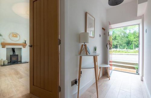 Forfar House | Woodview Cottage