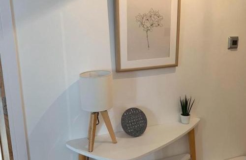 Forfar House | Woodview Cottage
