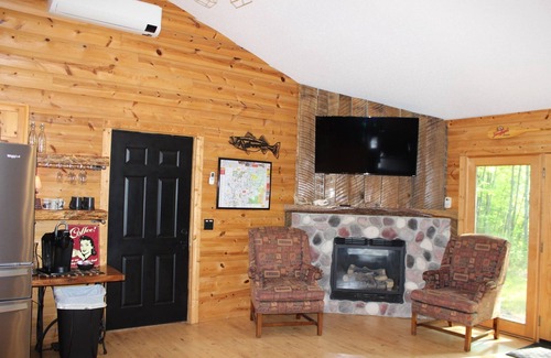 Birchwood Cabin | Woodview Lodge