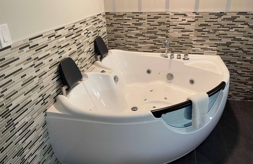 Lincoln Hotel | Woodwards White Mountain Resort, BW Signature Collection