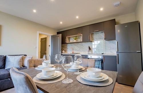 Pontrilas Condo | Worcester City Centre 1 Bedroom Apartment