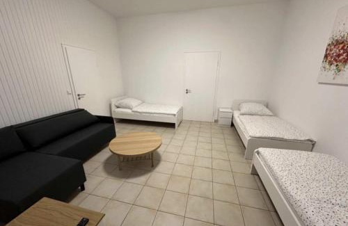 Oberbilk Apartment | Work and Sleep Düsseldorf 6 Pers Bahnhofsnah Monteure und Gruppen D6