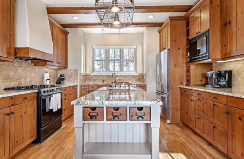Cordillera House | Work & Play in the Mountains, Monthly Deals for this Luxurious, Cordillera Home!