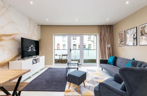 Gillingham Apartment | Work Stay - Quiet and Comfortable - Apartment 1