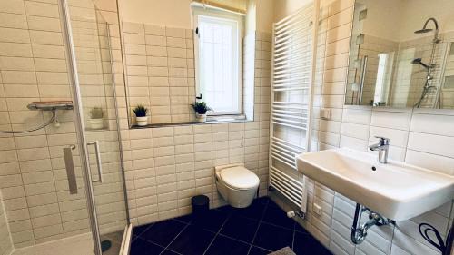 Blankenfelde-Mahlow Apartment | Work & Stay- vollausgestattet mit Garten & Parkplatz