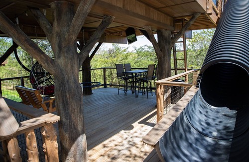 Sevierville Cabin | World's First Interactive Treehouse Experience! Air Fort One ✈️