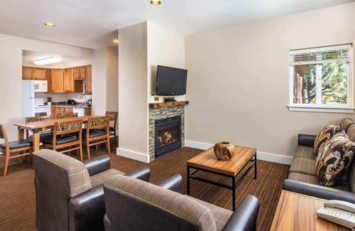 Estes Park Condo | Worldmark Estes Park: 1BR Suite w/Balcony
