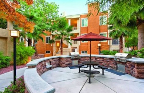 Las Vegas Condo | Worldmark Tropicana Avenue 2BD