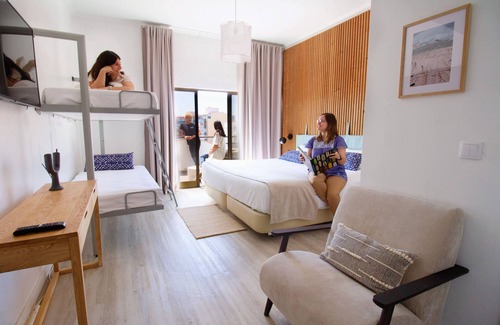 Costa de Caparica Hotel | WOT Costa da Caparica