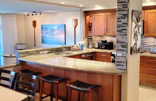Kaanapali Condo | WOW! "BEST IN CLASS" POSH NEW REMODEL! 2 BR/2 BA-SLEEPS 9 - 6 BEDS-Great Views!