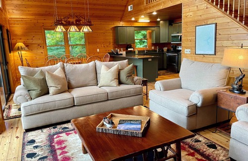 Topton Cabin | Wow! Lake Nantahala Smoky Mountain Cabin with Boat Dock, Hot Tub & Firepit!