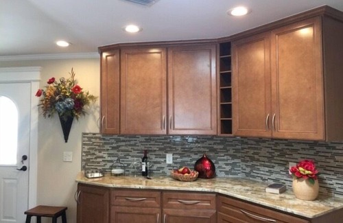 Virginia Trace Villa | WOW! Professionally decorated 2 Bd 2 Ba Villa close to Lake Sumter Landing