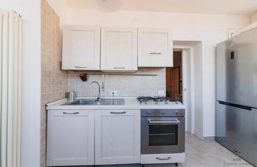 Municipio 3 Apartment | Wow Waterfront Apartment