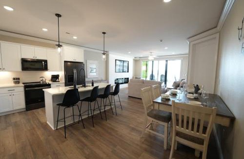 Osage Beach House | Wow Where Dreams become Reality New Luxury Unit