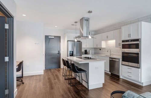 Donelson Apartment | Wranglers Rest: Brand Studio Apartment!