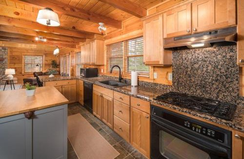 Boone House | Wrap-Around Porch, Hot Tub and Game Room