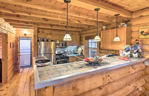 Alpendorf Cabin | Wraparound Deck: Linville Mountain Cabin