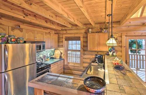 Alpendorf Cabin | Wraparound Deck: Linville Mountain Cabin