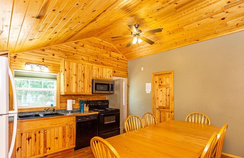Park Rapids Cabin | WRC 6 Lake front, sandy beach, great fishing, water skiing, tubing and more!